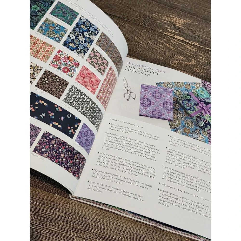 Vera Bradley Birthday Bash Wrapping Paper: 20 Sheets to Craft, Wrap & Love (...